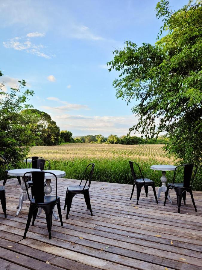Yumas Riverfront Lodge San Ignacio Exterior foto